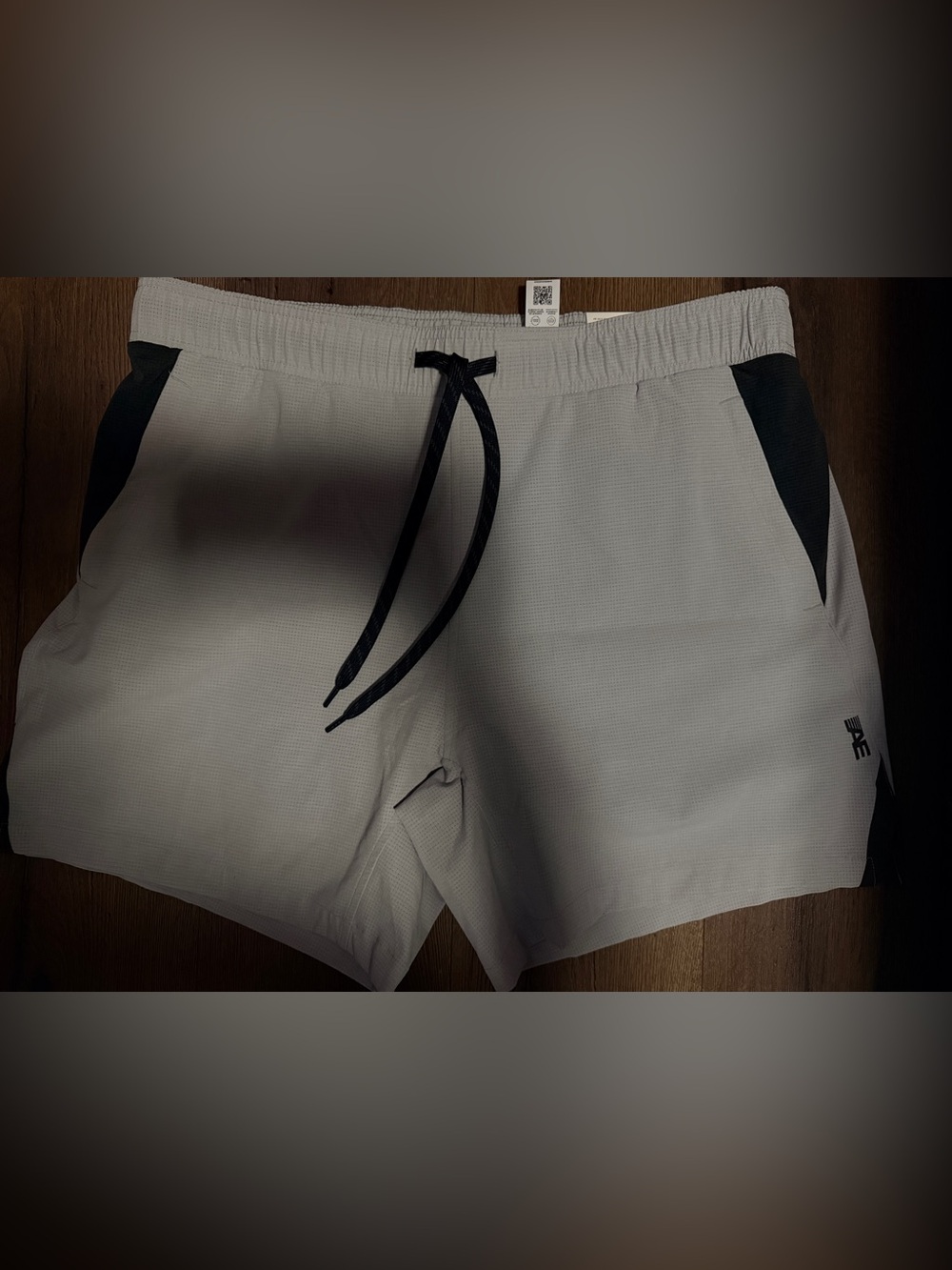 NWT American Eagle 24/7 6" Lined Training Shorts in Glacier Gray
